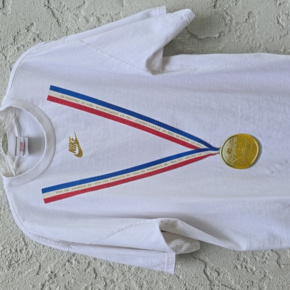 Vintage Nike Olympics NBA Basketball Dream Team Gold Medal T-Shirt Size Large - Picture 5 of 14